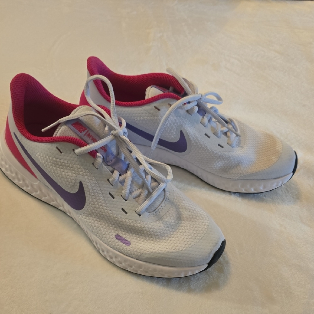 Nike Revolution Pink & Iridescent Purple